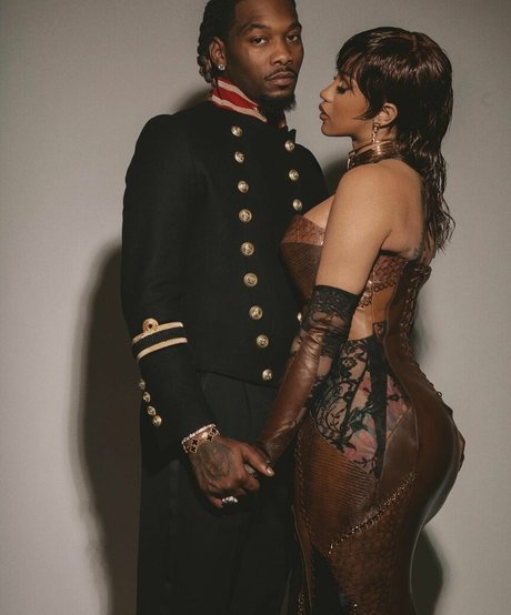 フィットネスガールズオンリーファンズ エロ アーカイブ