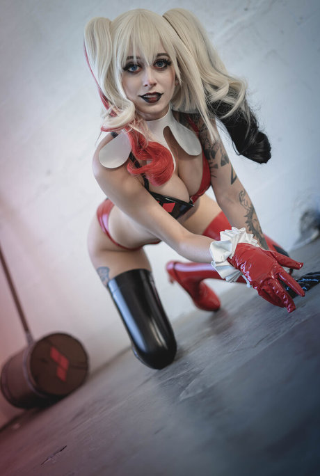 異人種間XXX オンリーファンズ トップ 写真