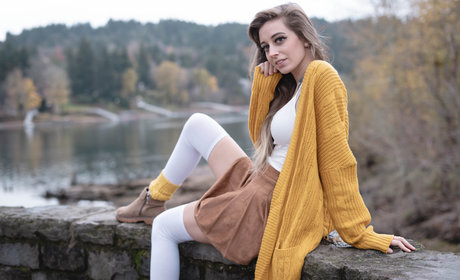 オイルを塗った巨乳オンリーファンズ 無料ポルノ 画像