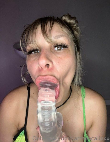 黒檀BDSMオンリーファンズ 美しいxxx 写真