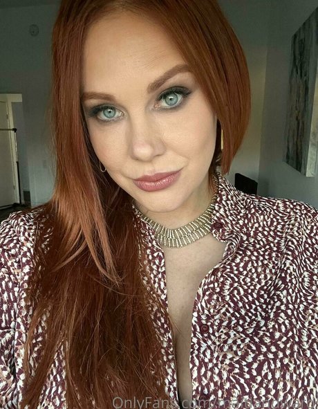 ティーンレズビアンオンリーファンズ セックス 写真