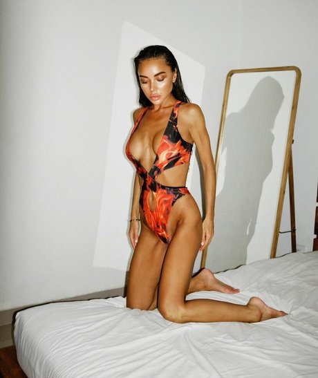 katerina firsa モデル ギャラリー