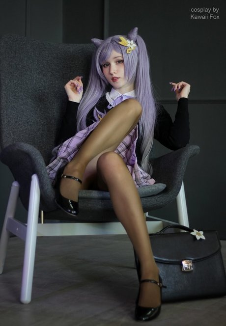 ティーンレズビアンオンリーファンズ セックス 写真