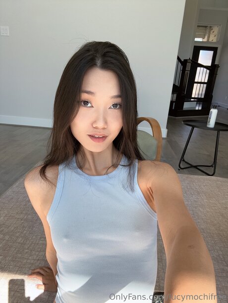 ニューハーフオンリーファン ヌード 写真