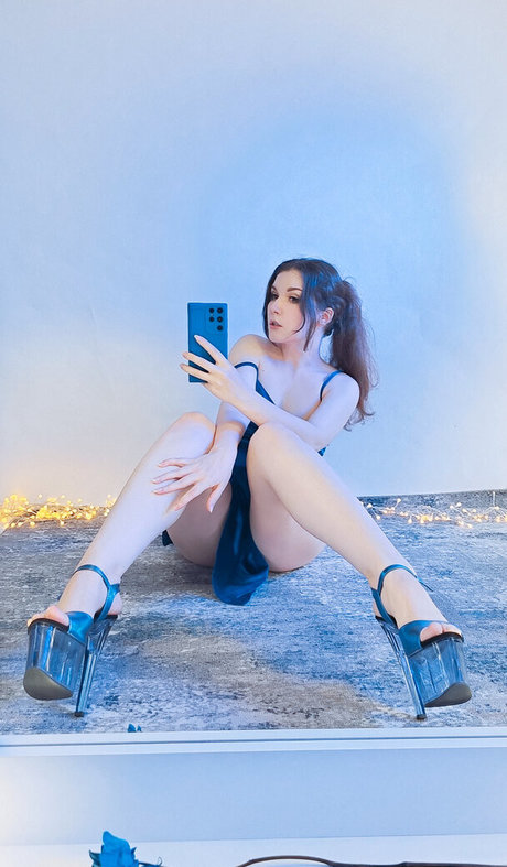 ベビーシッターオンリーファンズ エロチック ギャラリー