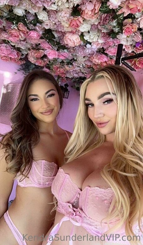 KendraSunderland セクシーモデル 画像