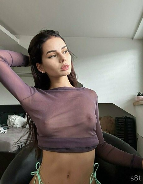 Diva Bhady ポルノスター トップ 画像