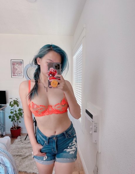 harrietsugarcookie ポルノスター 写真