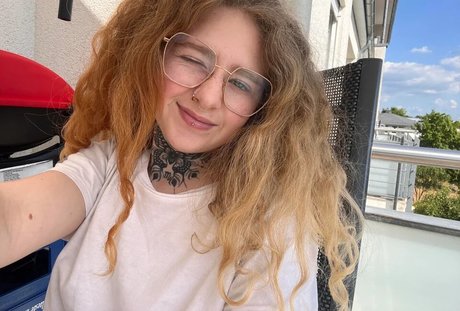 Maryjane Auryn 無料モデル 写真