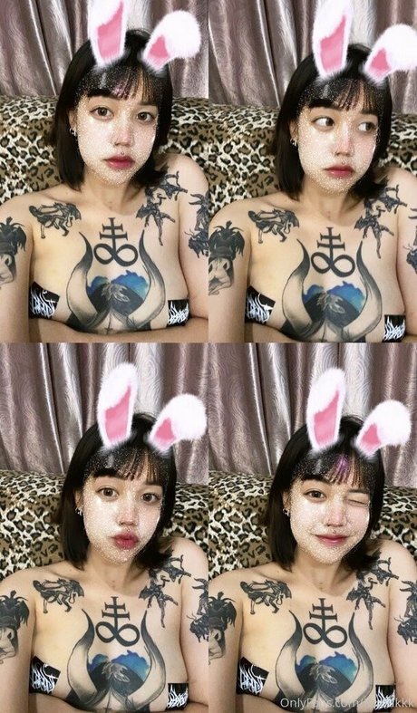 大きなプッシー唇オンリーファンズ ホット 写真