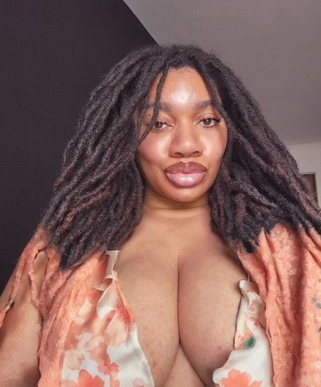 Locked Honey Princess アダルト女優 画像