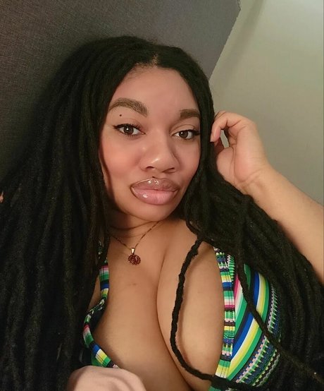 Locked Honey Princess エロティックなスター 写真