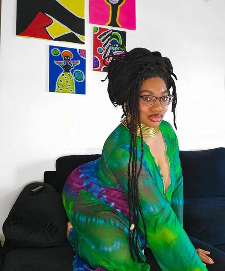 フラットオンリーファン トップ 写真