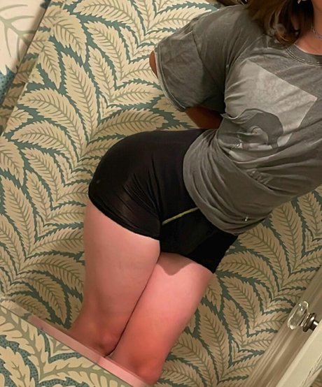 ssbbw オンリーファンズ セクシーヌード 写真