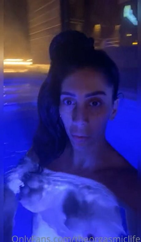 Jennelle Gordon エロティックなスター 写真