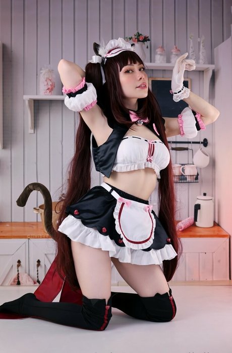 大きなプッシー唇オンリーファンズ えろ 写真