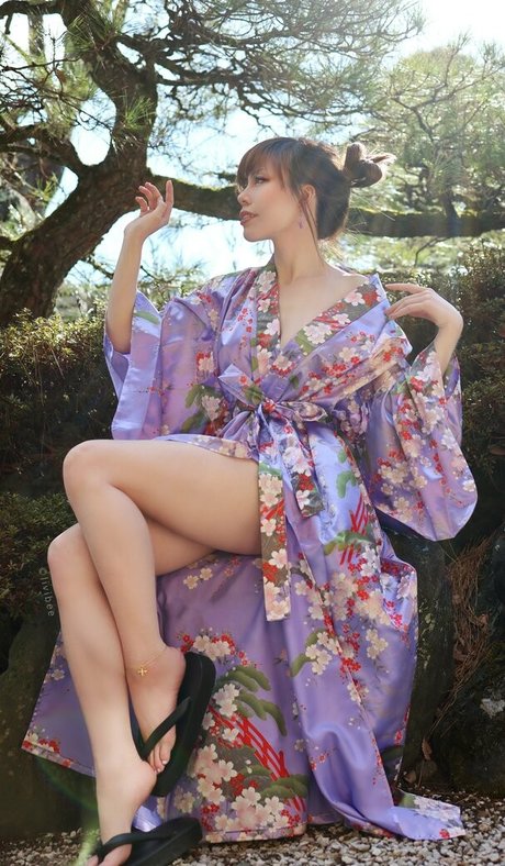 アジアン潮吹き オンリーファンズ えろ 写真