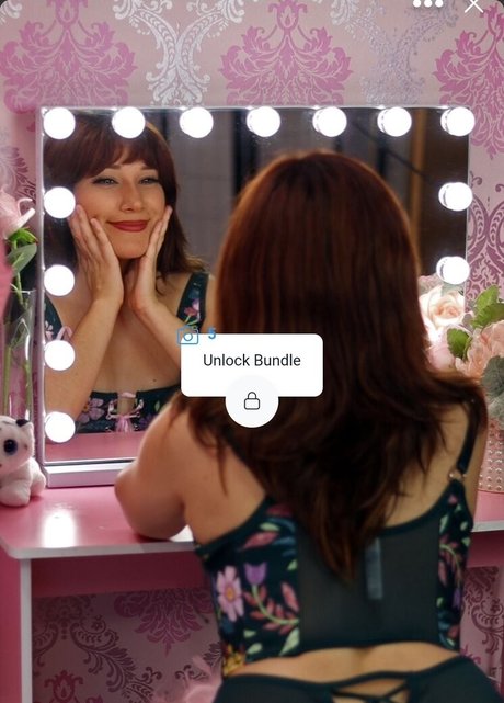 Abelina Sabrina ポルノスター 独占 写真