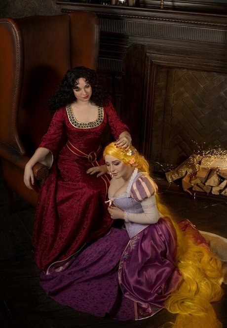 フィットネスコーチオンリーファンズ エロ ギャラリー