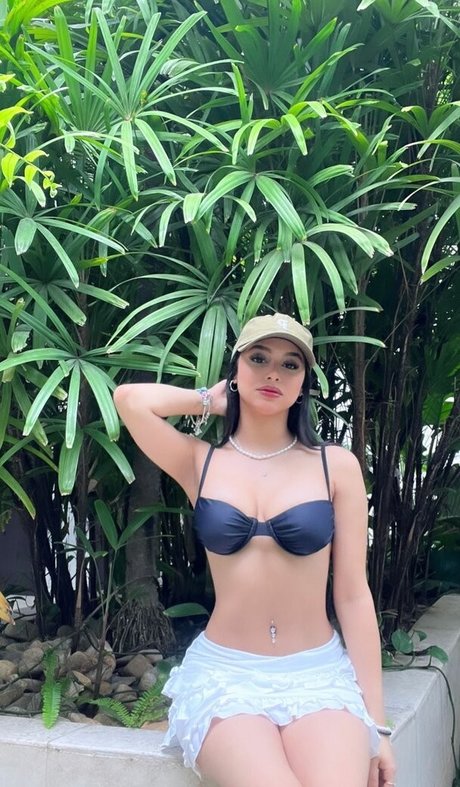 Valeria Carruyo 美しいモデル 写真