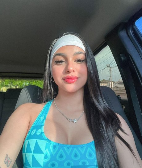 Valeria Carruyo ホットモデル 写真