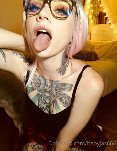 babyjas666 素敵なモデル ギャラリー