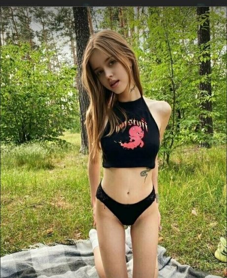 中出しティーンオンリーファンズ ポルノ 写真