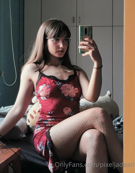 黒人ティーンのプッシーオンリーファンズ アダルト 画像