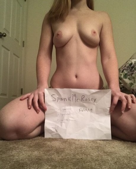 ティーンウェブカメラオンリーファンズ xxx 写真