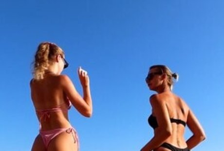 痴女妻オンリーファンズ 無料エロ 写真