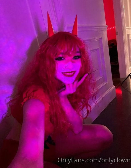 Onlyclown ヌードモデル 画像