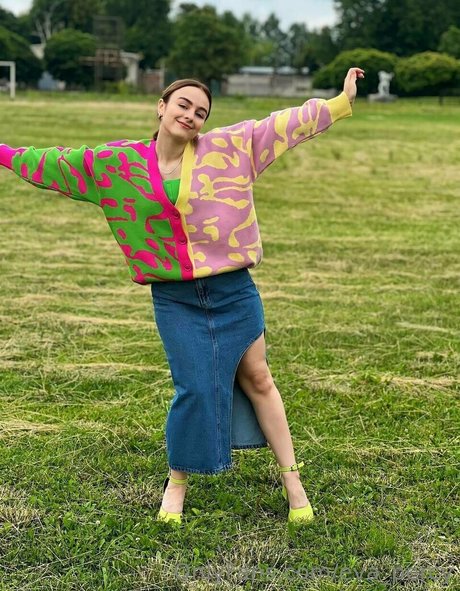 フィリピン人オンリーファンズ ポルノ 画像