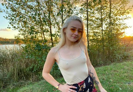 マッサージセラピストオンリーファンズ えろた 写真