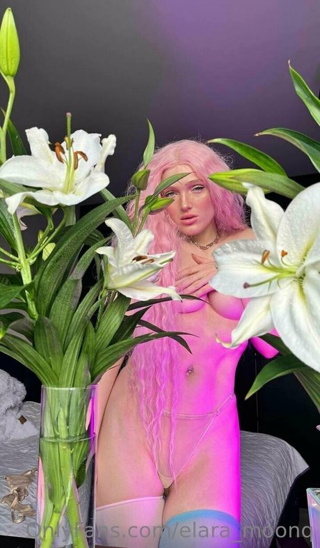 elara moonq 完璧なモデル ギャラリー