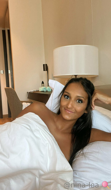 nina lea ホット女優 画像