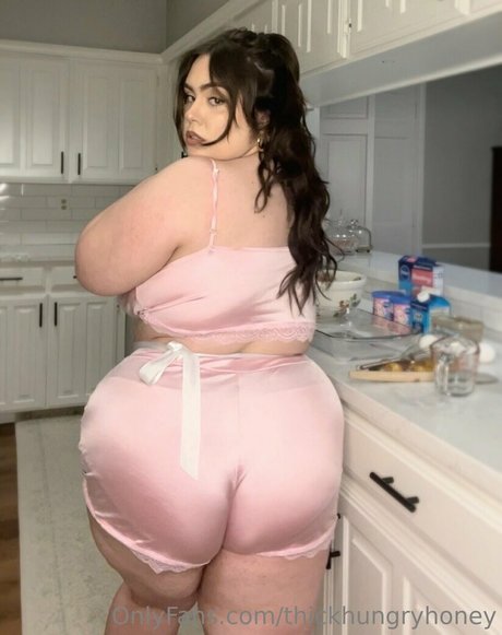 thickhungryhoney HDポルノスター 写真