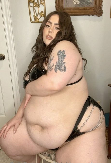 ベビーシッターオンリーファンズ ベスト 画像