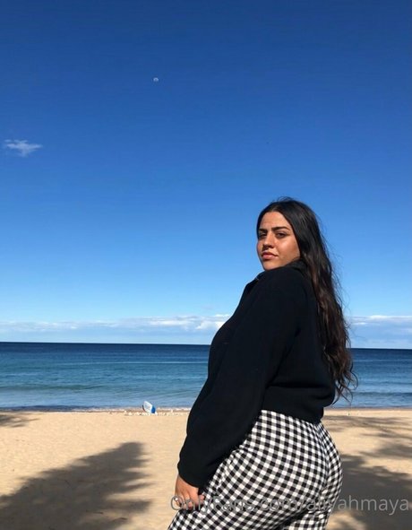 熟女オナニーオンリーファンズ ヌード 画像