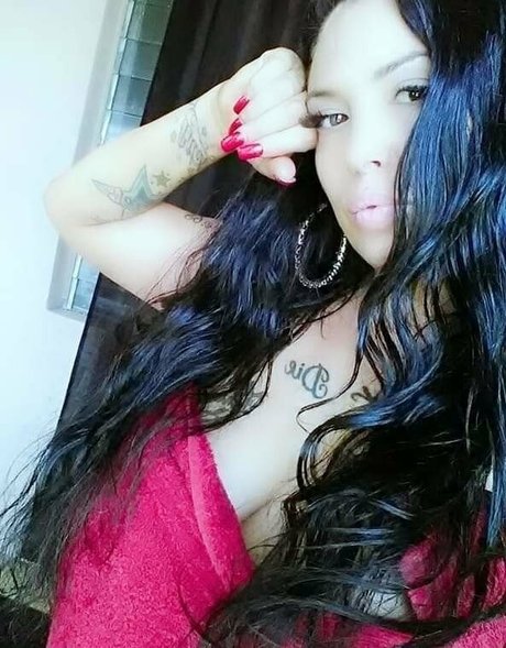 パイズリ オンリーファンズ えろた 画像