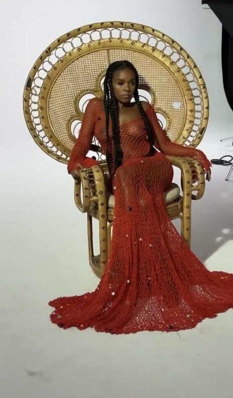 Janelle Monae プロフィール写真