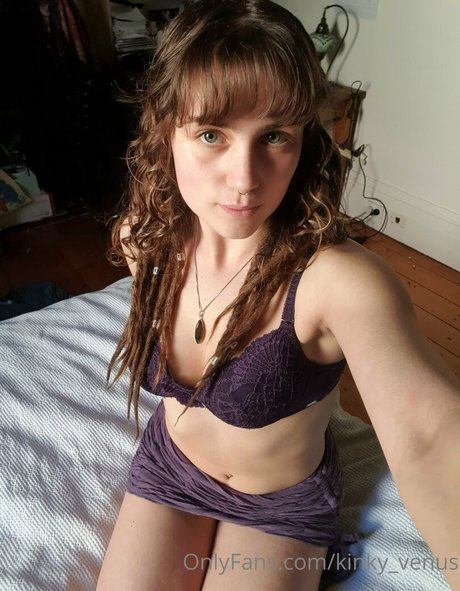 caliamberr 可愛い女優 写真