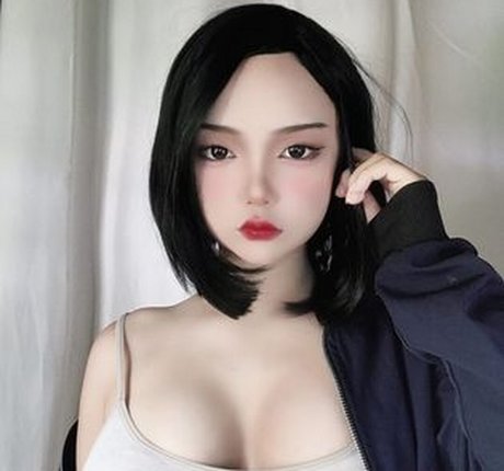 miraaamiku ポルノスター 画像