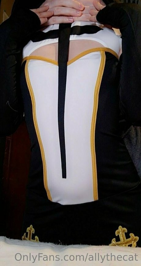 初めての3P オンリーファンズ エロ アーカイブ