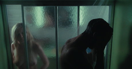 Kirsten Dunst 裸のスター 画像