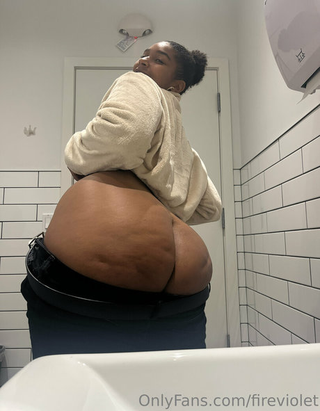 fireviolet 最高のモデル 写真