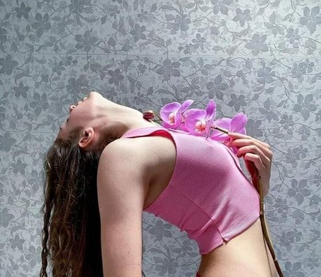 アナルアジア人オンリーファンズ エロ 画像