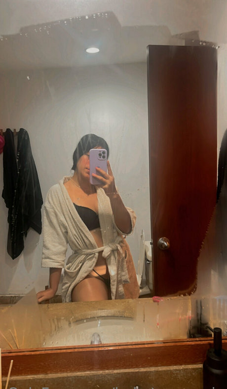 筋肉トランスオンリーファンズ 美しい 写真