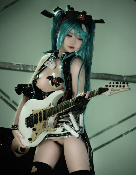 エクストリームオンリーファン アダルト 写真