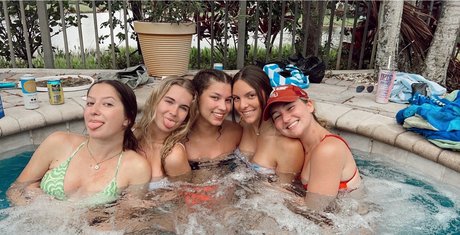 Jackie Aron ポルノスター ヌード 画像