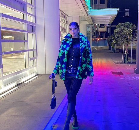 ビーチセックスオンリーファンズ 無料ポルノ 画像